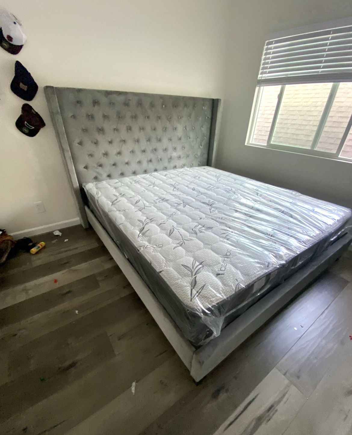 New King Bed Frame With Mattress