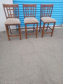3- Bar stool chairs