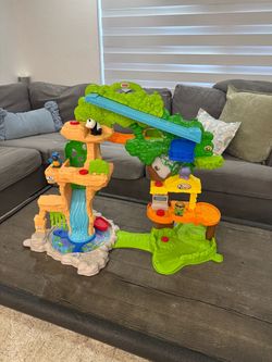 Fisher-Price Little People Share & Care Safari Playset