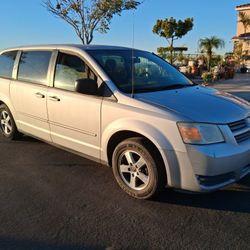 2009 Dodge Caravan 