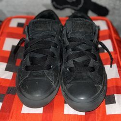 Black converse