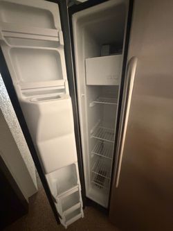Ge stainless refrigerator side by side