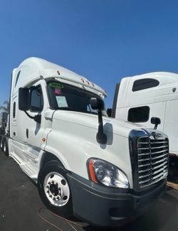 2019 FREIGHTLINER Cascadia