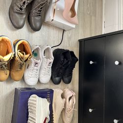 Womens shoes 7 1/2/8/8 1/2 mix