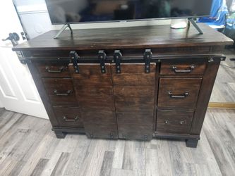 Tv console