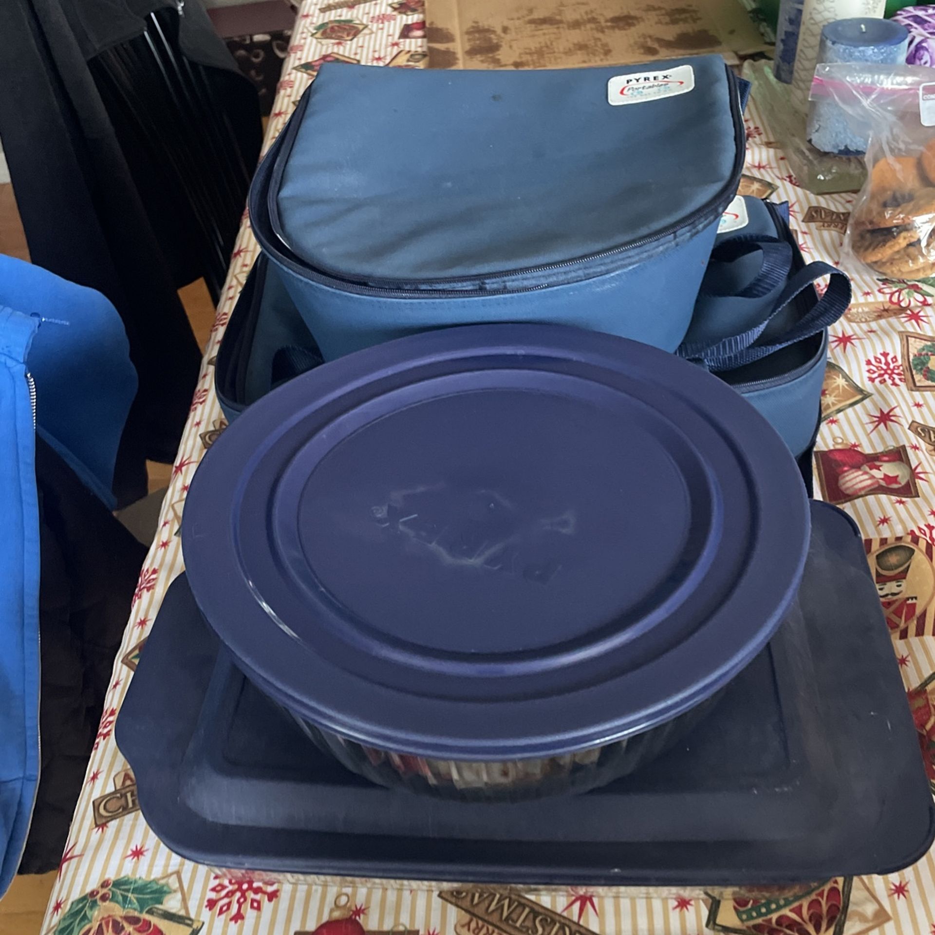 2 Pyrex Portables