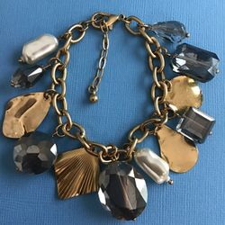 Ladies Bracelet- Beautiful Dangling Charms w/Crystals- Adjustable Length * Pickup Boca Raton Or Ship Nationwide