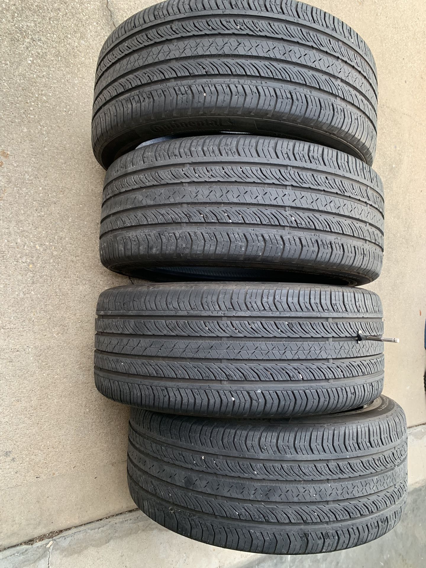 4 continental pro contact tires 245/45/20,