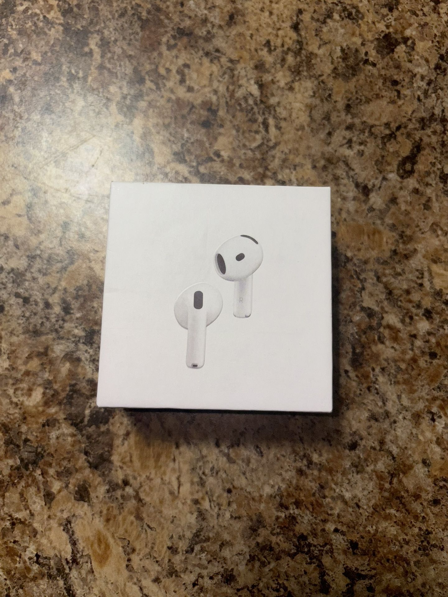 Apple AirPod 4’s