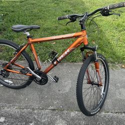 3500 Trek - ALFA Custom Aluminum 26”