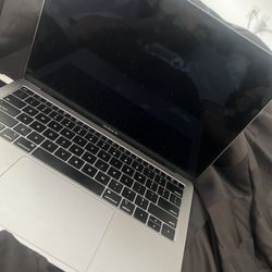 MacBook
