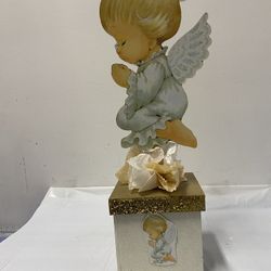 Centro De Mesa Cajita$14/para Cualquier Evento Mi Bautizo Primera Comunión Y Otros Mas Tengo Diferentes Personaje Vendo Mayoreo Tambien  