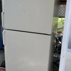 Refrigerator Freezer 