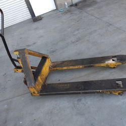 Old School Pallet Jack