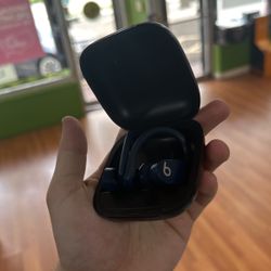Powerbeats Pro Navy Blue Color Used 