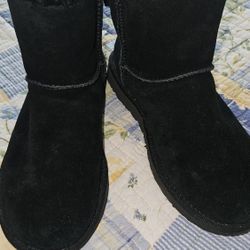 Ugg Boots With Bailey Suade Bow