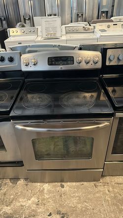 Stainless Steel Electric Range by GE