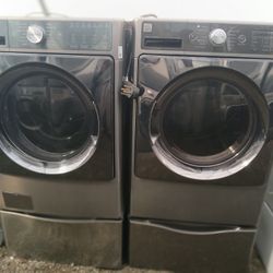Kenmore Stackable Washer And Dryer Set Electric With Pedestals 