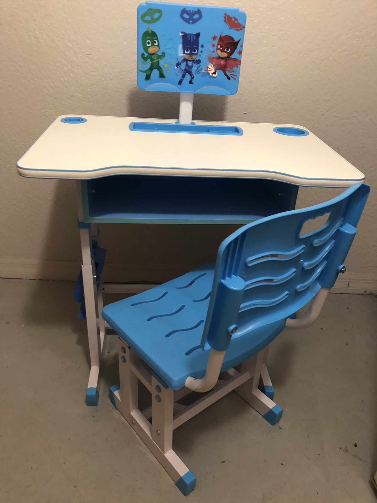 desk for kids 