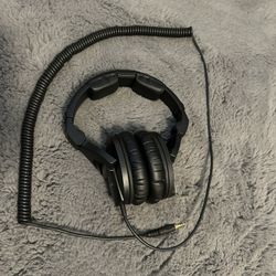 SENNHEISER HD-280 PRO Professional Monitoring Headphones 