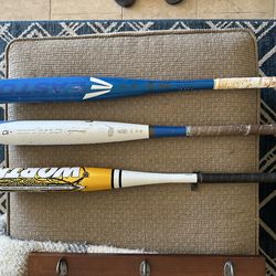 4 Softball 🥎 bats - including 2 Ghost 👻 Bats!