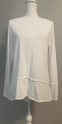 Women’s White Long sleeve Top