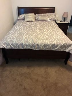 Bedroom Set Queen Size