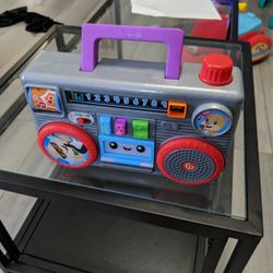 Fisher-Price Baby Busy Boombox