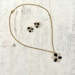 Black Rhinestone Floral Necklace And Earrings 