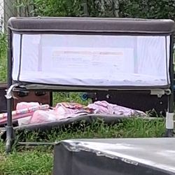 Bassinet 