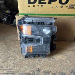 2023-2025 Chevy Silverado 1500 Headlight Halogen RH OEM 