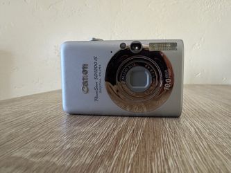 canon powershot SD1200 IS