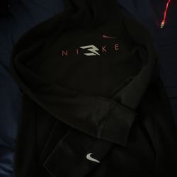 nike hoodie