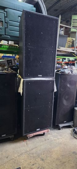 EAW DUAL 18" SUBWOOFERS (sb850)