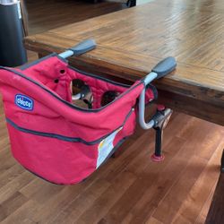 Chicco Caddy Hook On Chair, New Red