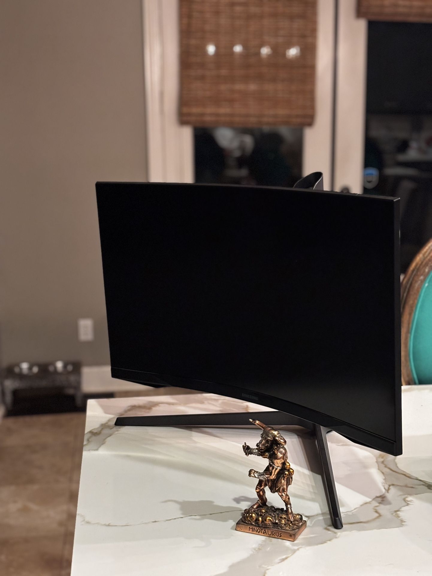Samsung Odyssey 240hz 1440P Curved Monitor