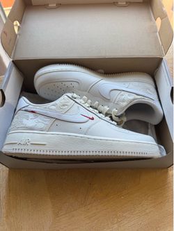 Air Force 1 - BRAND NEW - Men’s Nike 8.5 in box never worn