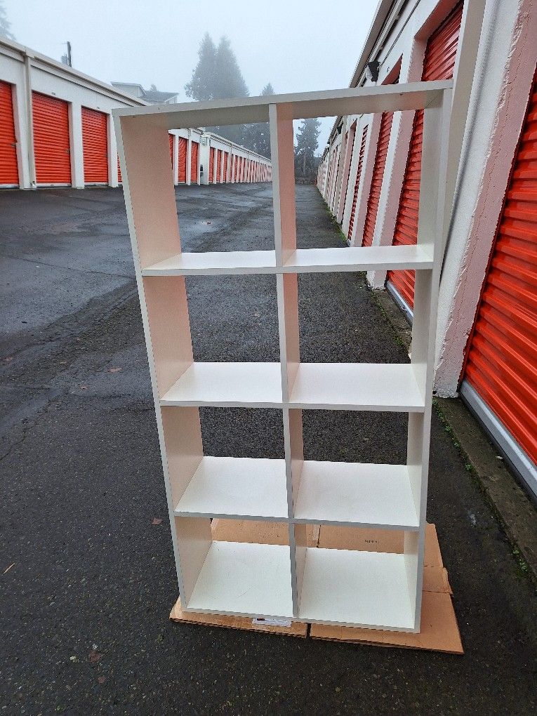 White 8 Cube Shelf for Sale in Edmonds, WA OfferUp