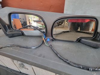 Yukon Denali Turn Signal mirrors