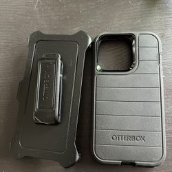 iPhone 13 Pro Defender Pro Case 
