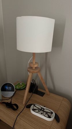 2 ikea bedside table lamps