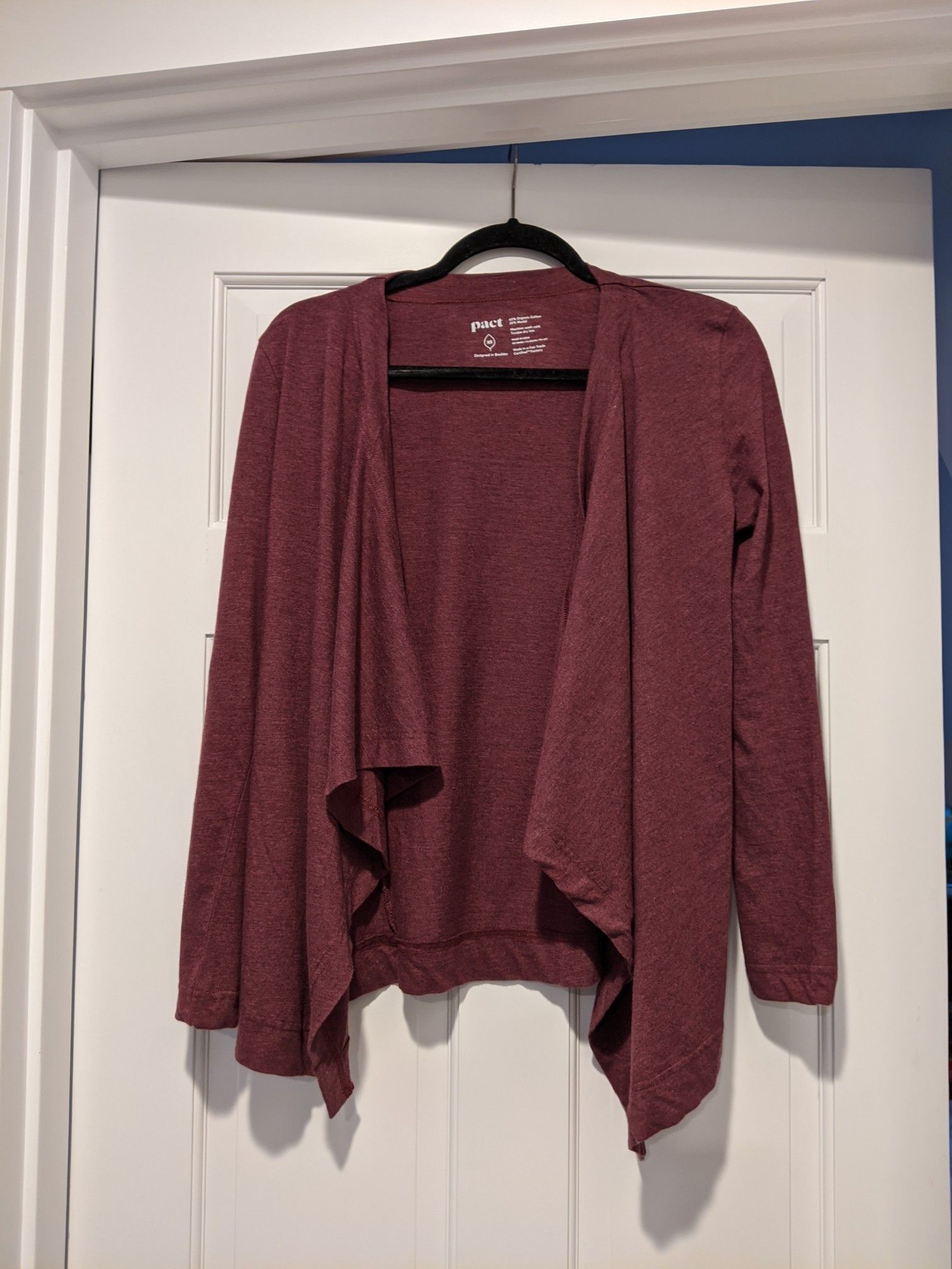 Like -New!! Pact Organic Burgundy Wrap XS