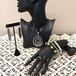 EUC Chico’s Black Leather Double Strand Cord Necklace Silver Tone Oval with Clear Crystal Pendant, 3 Bracelets, Earrings & 2 Fashion Rings. Lot