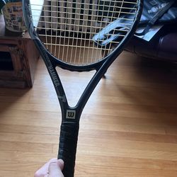 Tennis racquet