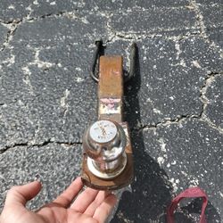 Trailer Ball Hitch 40$