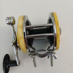 Garcia Mitchell 602 Fishing Reel