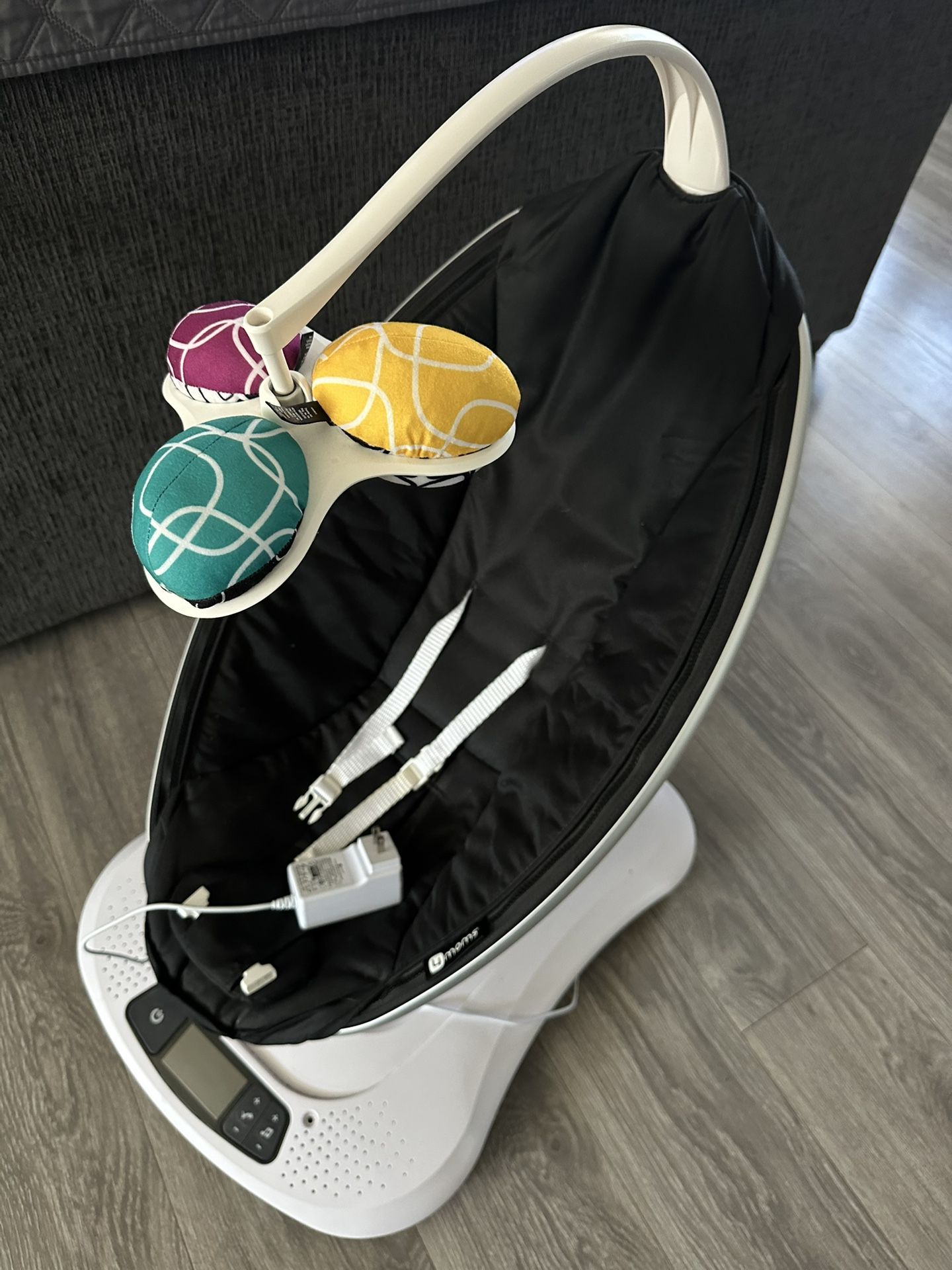 Mamaroo baby swing $65