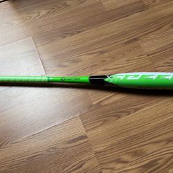 Brand New Easton baseball bat 30inch 