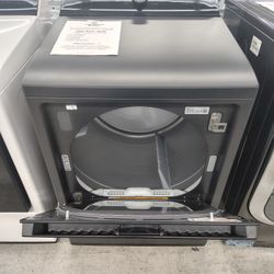February Sale! LG 7.3 Cu. Ft. Vented SMART Gas Dryer In W/ EasyLoad Door and Sensor Dry Technology 