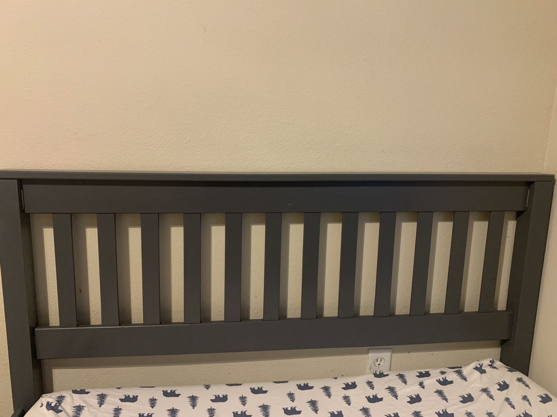 Full Size Bed Head Board Only